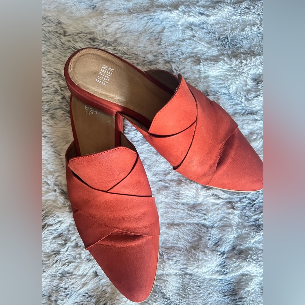 Eileen Fisher Bauer Tumbled Nubuck Mule Flats